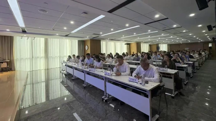 法官仲裁員等聚焦知識產(chǎn)權保護與數(shù)字經(jīng)濟