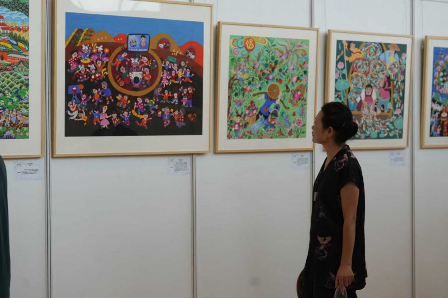 全國農(nóng)民畫創(chuàng)作交流邀請展在湖北黃岡市舉行