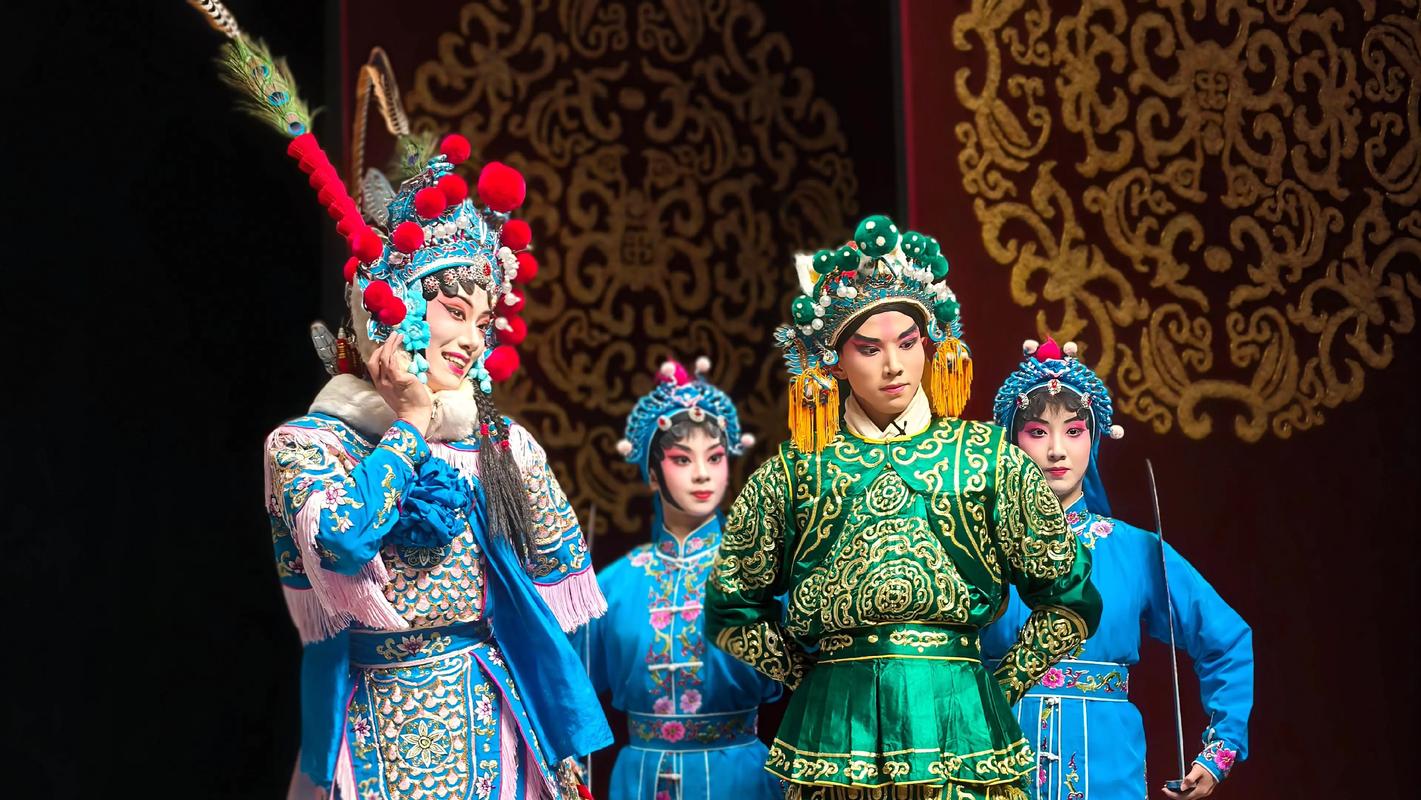 400多歲的漢劇，有了立法保護《武漢市漢劇保護傳承條例》